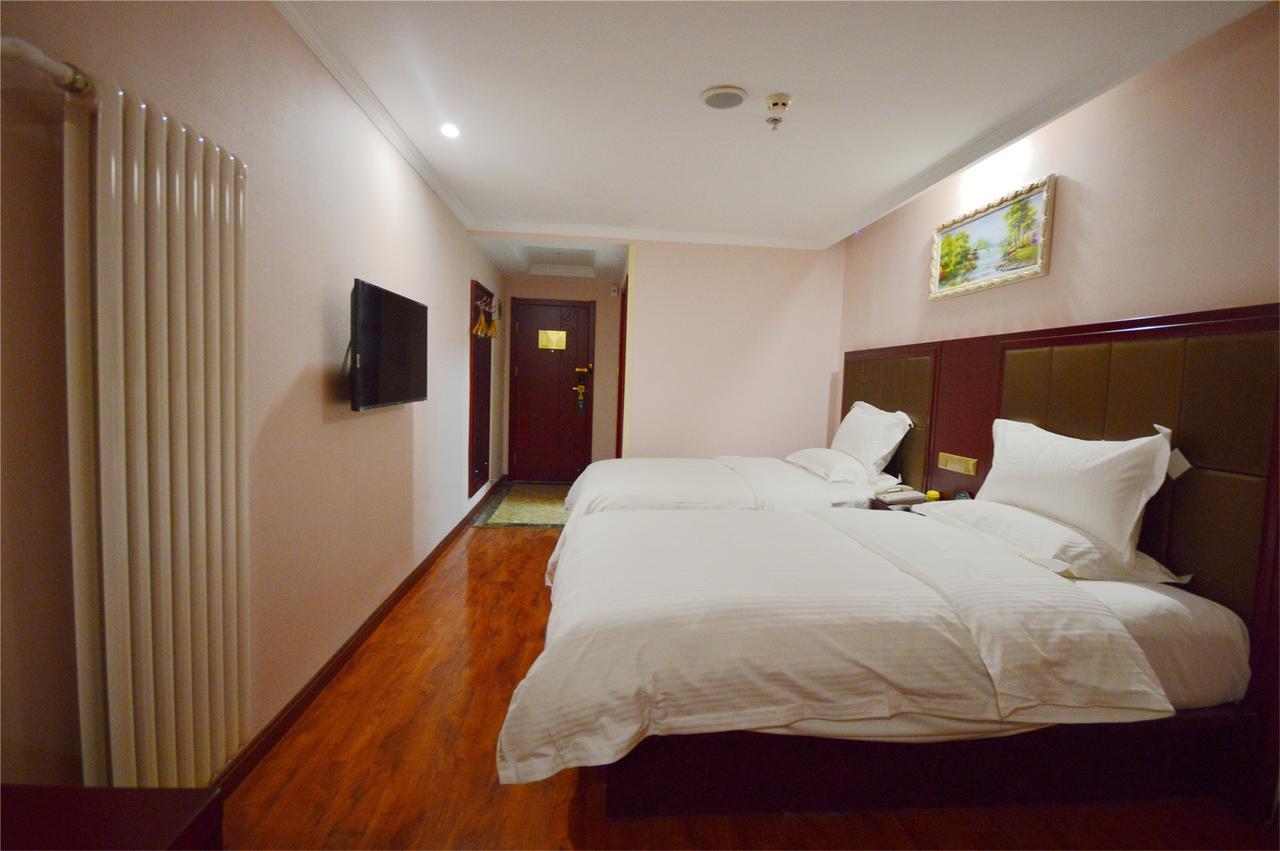 Greentree Inn Henan Hebi Hengshan Road Business Hotel Екстериор снимка