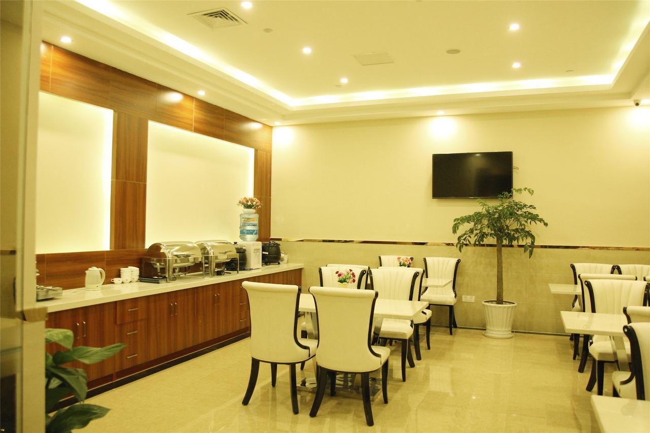 Greentree Inn Henan Hebi Hengshan Road Business Hotel Екстериор снимка