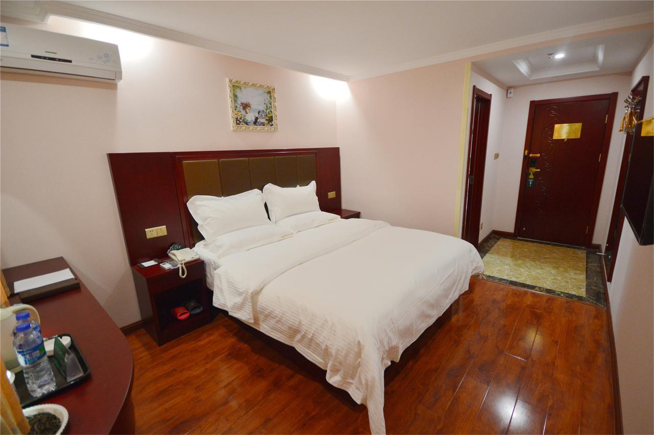 Greentree Inn Henan Hebi Hengshan Road Business Hotel Екстериор снимка